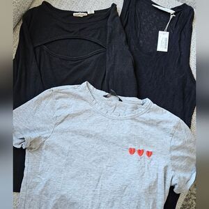 🎁3 Peice Bundle Black /Gray Tops with Heart Detail